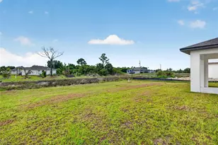 702 Carbon St, Lehigh Acres, FL 33974 - Photo 40