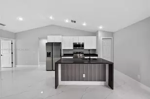 702 Carbon St, Lehigh Acres, FL 33974 - Photo 12