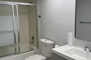 1001 SW 128th Terrace, Pembroke Pines, FL 33027 - Photo 2