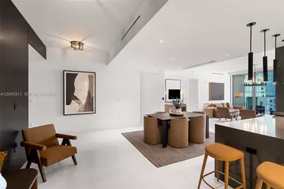 300 Biscayne Boulevard Way #4009W, Miami, FL 33131 - Photo 4