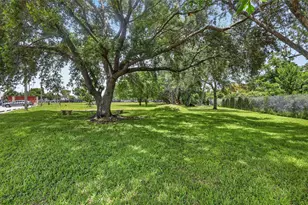 6705 N Kendall Dr, Pinecrest, FL 33156 - Photo 20