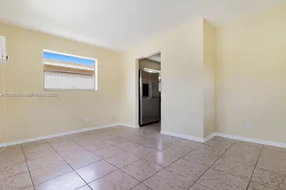 805 NW 3rd Ter, Hallandale Beach, FL 33009 - Photo 10