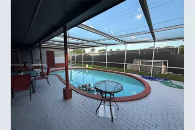 7140 Grandview Blvd, Miramar, FL 33023 - Photo 20