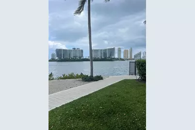 3155 NE 184th St #8105, Aventura, FL 33160 - Photo 12