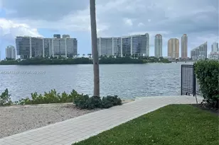 3155 NE 184th St, Aventura, FL 33160 - Photo 12