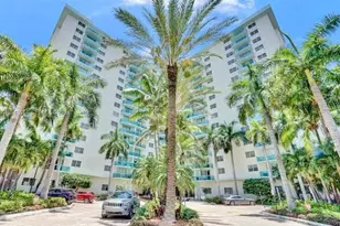 3801 S Ocean Dr, Hollywood, FL 33019 - Photo 16