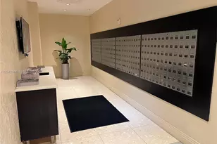 3801 S Ocean Dr, Hollywood, FL 33019 - Photo 22