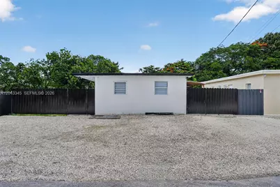 636 NW 14th Ter #636, Fort Lauderdale, FL 33311 - Photo 1