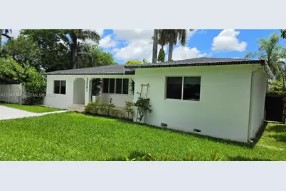 13501 NE Miami Ct, Miami, FL 33161 - Photo 4