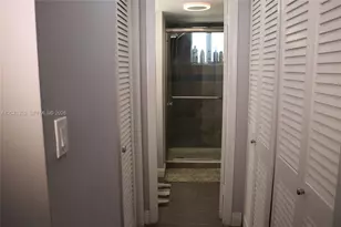 1150 NE 191st St, Miami, FL 33179 - Photo 14