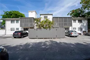 3265 Virginia St, Miami, FL 33133 - Photo 34