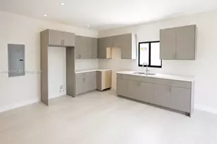 13720 NE 2nd Ct, North Miami, FL 33161 - Photo 10