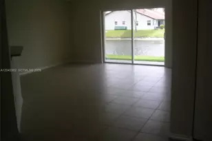 9247 Chambers St, Tamarac, FL 33321 - Photo 4