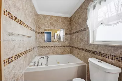 7919 NW 50th St, Lauderhill, FL 33351 - Photo 22