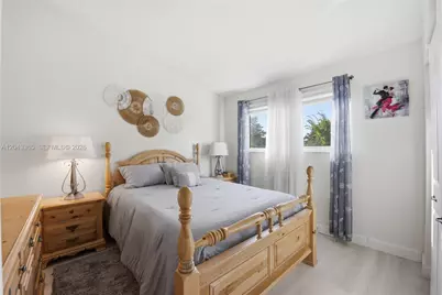 7919 NW 50th St, Lauderhill, FL 33351 - Photo 28