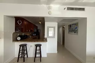 100 Lincoln Rd, Miami Beach, FL 33139 - Photo 6