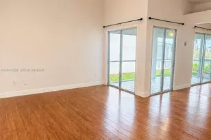 690 SE 22nd Ln, Homestead, FL 33033 - Photo 2