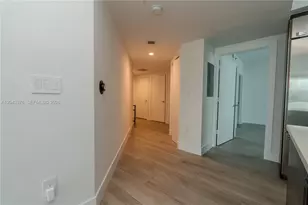 500 Brickell Ave, Miami, FL 33131 - Photo 6