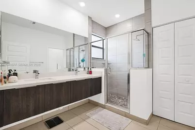 10533 NW 81st St, Doral, FL 33178 - Photo 22