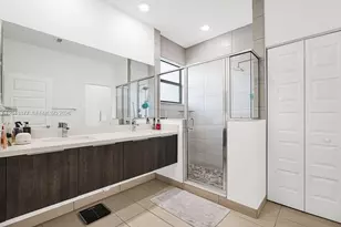 10533 NW 81st St, Doral, FL 33178 - Photo 22