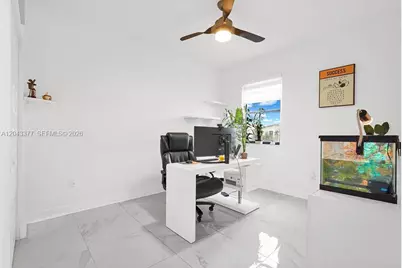 10533 NW 81st St, Doral, FL 33178 - Photo 12