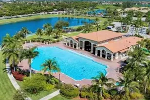 22911 SW 88th Pl, Cutler Bay, FL 33190 - Photo 2