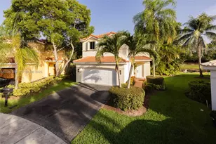 4275 Ironwood Ct, Weston, FL 33331 - Photo 2