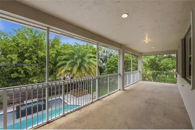 1585 Victoria Isle Way, Weston, FL 33327 - Photo 24