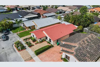 910 SW 140th Ave, Miami, FL 33184 - Photo 64