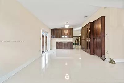 910 SW 140th Ave, Miami, FL 33184 - Photo 20
