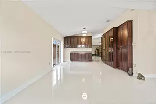 910 SW 140th Ave, Miami, FL 33184 - Photo 20