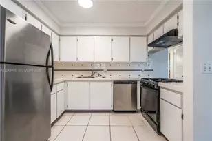3265 Virginia St, Miami, FL 33133 - Photo 6