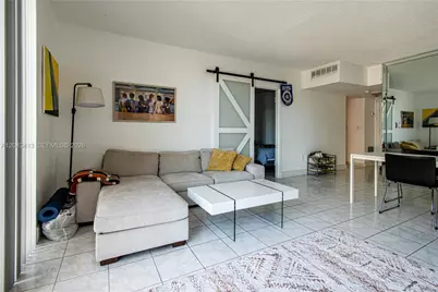 800 West Ave #414, Miami Beach, FL 33139 - Photo 4