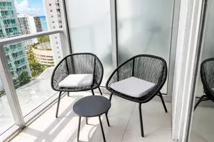 1300 Brickell Bay Dr, Miami, FL 33131 - Photo 6