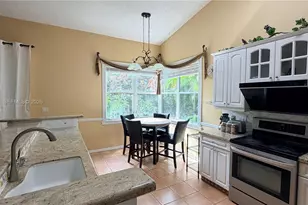 5569 NW 106th Dr, Coral Springs, FL 33076 - Photo 8
