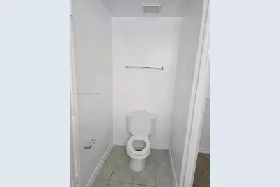 6413 Astor Village Ave #206, Orlando, FL 32835 - Photo 18