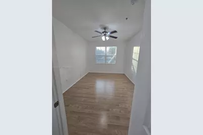 6413 Astor Village Ave #206, Orlando, FL 32835 - Photo 14