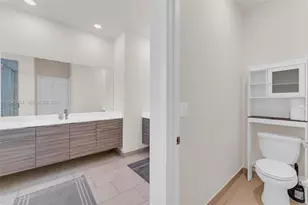 8822 NW 161st Terrace, Miami Lakes, FL 33018 - Photo 22