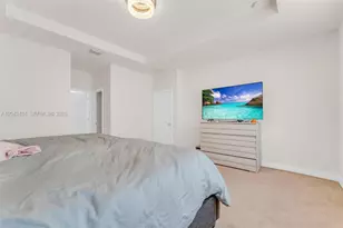 8822 NW 161st Terrace, Miami Lakes, FL 33018 - Photo 14