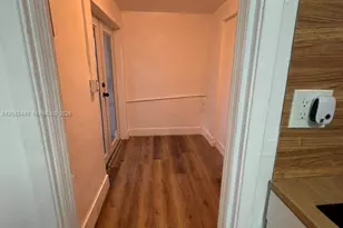 2137 NW 1st Terrace, Miami, FL 33125 - Photo 4