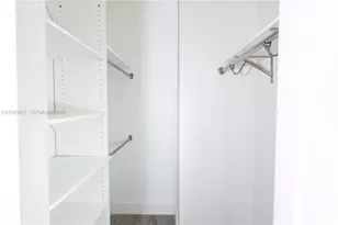 11101 NW 83rd St, Doral, FL 33178 - Photo 12