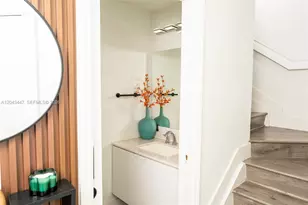 11101 NW 83rd St, Doral, FL 33178 - Photo 6