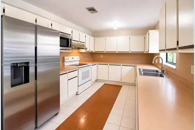 1000 NW 47th St, Miami, FL 33127 - Photo 14