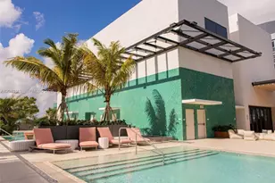 11 NE 6th St, Miami, FL 33132 - Photo 20