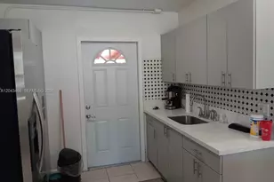 21511 SW 120th Ave, Miami, FL 33177 - Photo 2