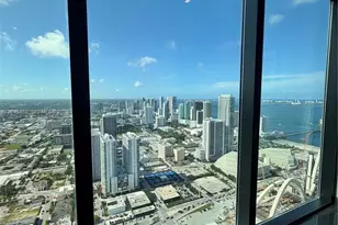20 NE 11th St, Miami, FL 33132 - Photo 10