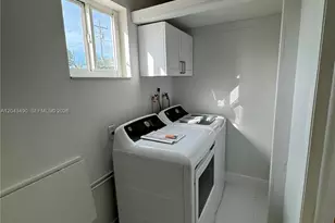 951 E 32nd St, Hialeah, FL 33013 - Photo 4