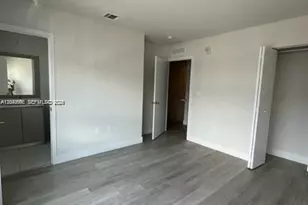 2561 NE 193rd St, Miami, FL 33180 - Photo 8