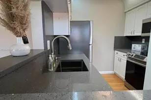 1300 N 17th Ave, Hollywood, FL 33020 - Photo 6