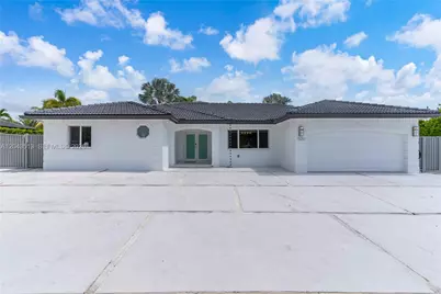 13261 SW 204th St, Miami, FL 33177 - Photo 1
